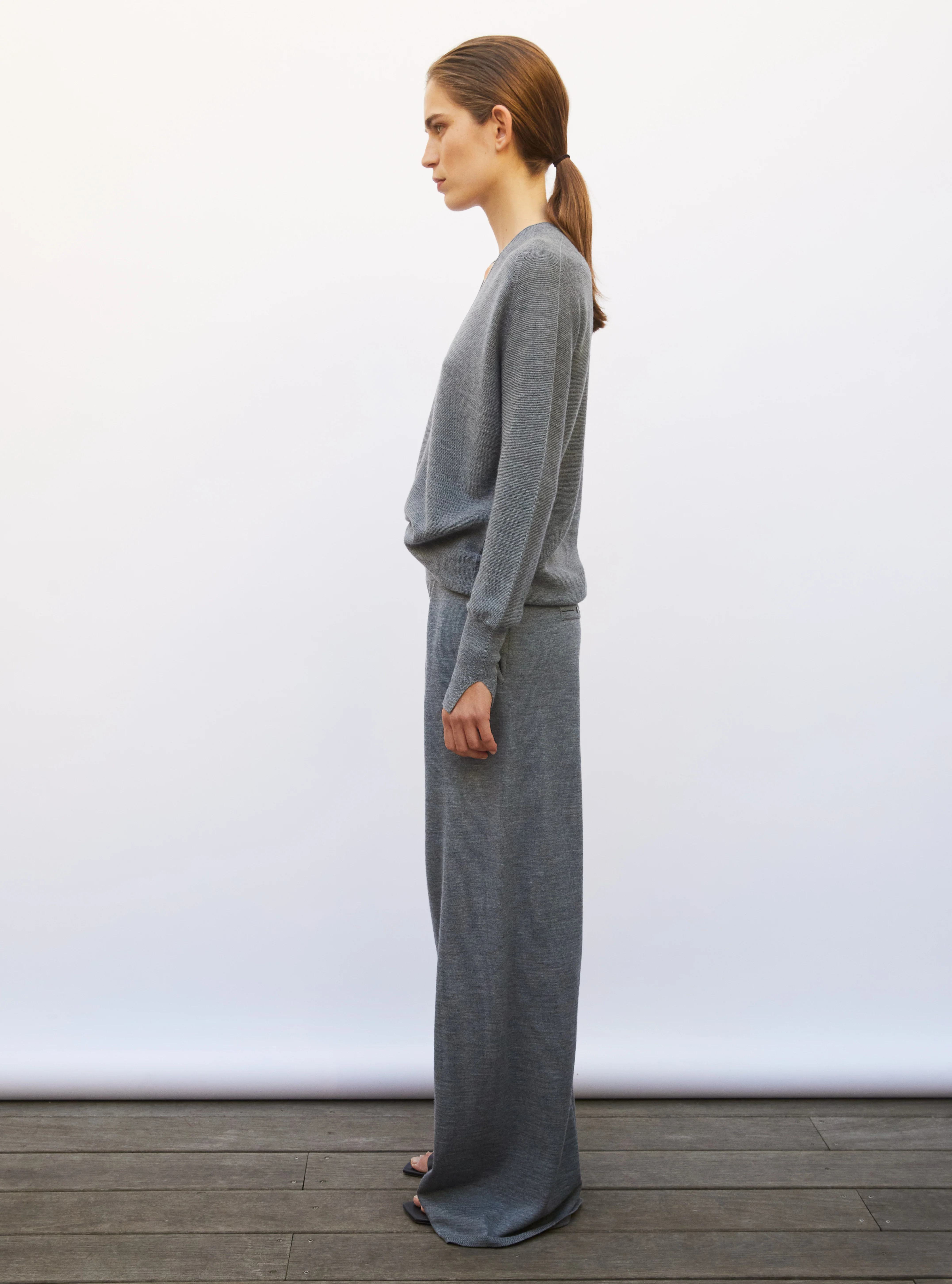top fin oversize col v - Image 4